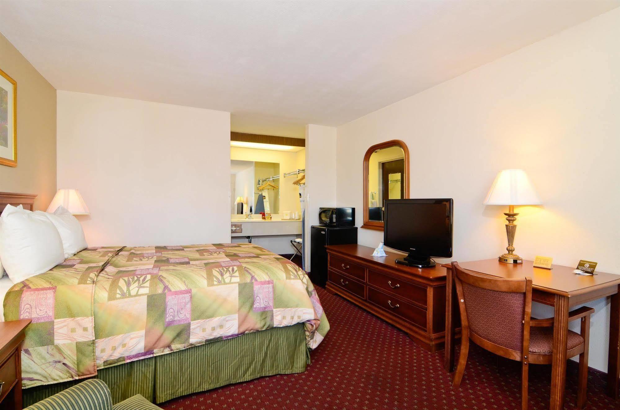 Hotel Super 8 By Wyndham Mcgehee Habitación foto
