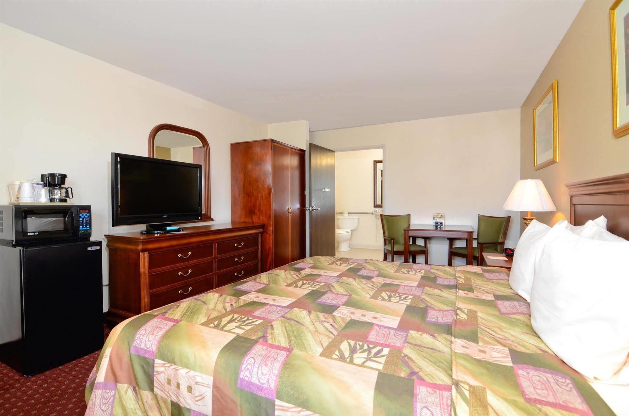 Hotel Super 8 By Wyndham Mcgehee Habitación foto